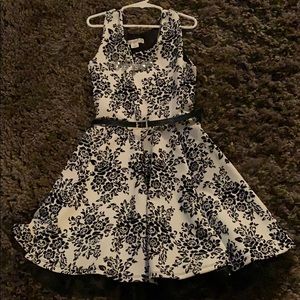 Girls party dress